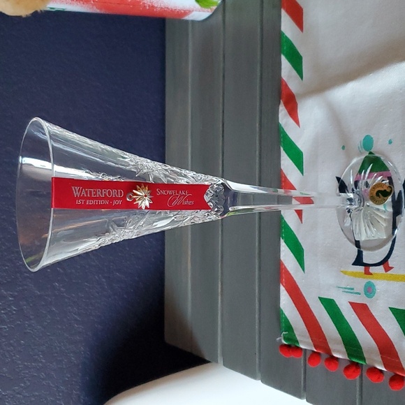 Set of 4 Waterford Snowflake Wishes Flute Ruby and Emerald First and Second Year - Picture 6 of 12